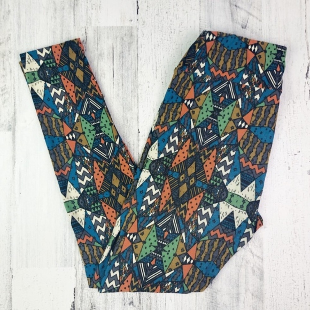 LuLaRoe Triangle Aztec Patterned Leggings